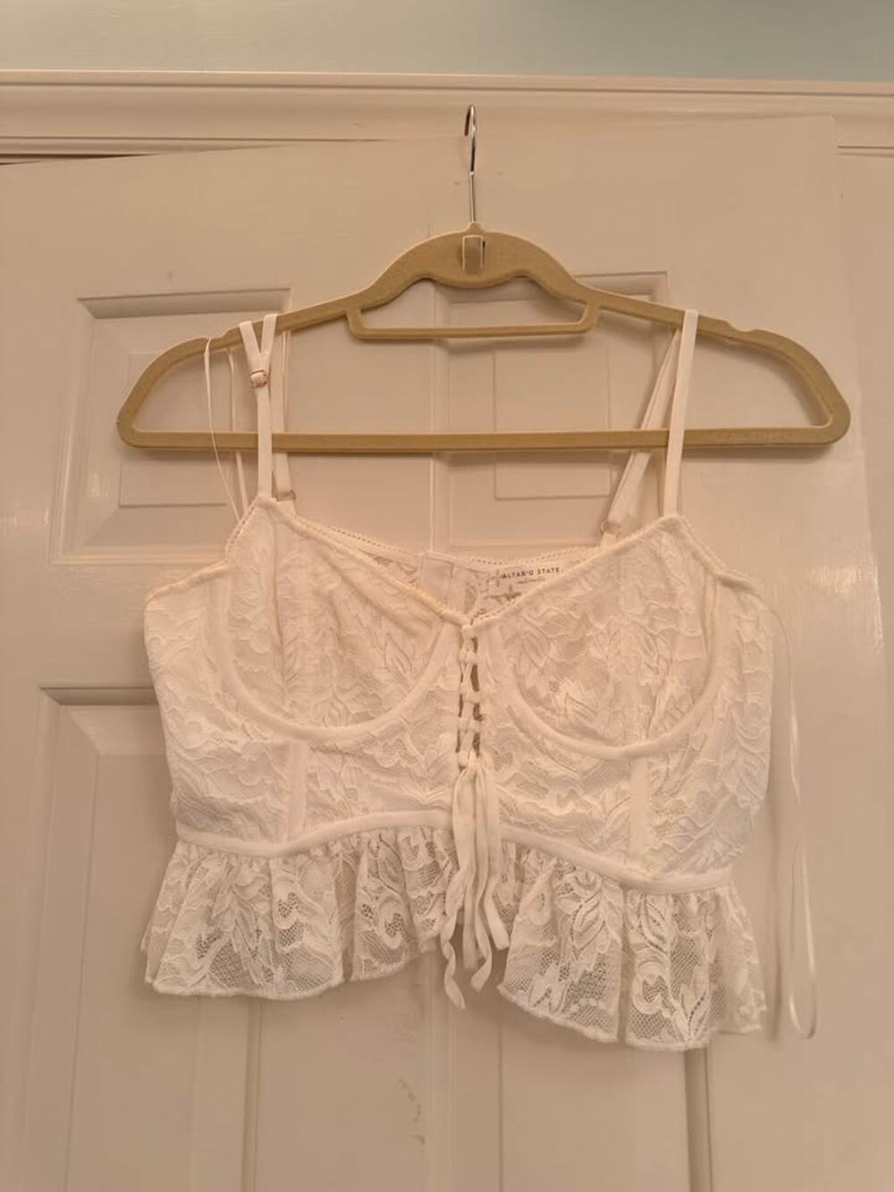 White Lace Bralette Altar'd State large– Women's